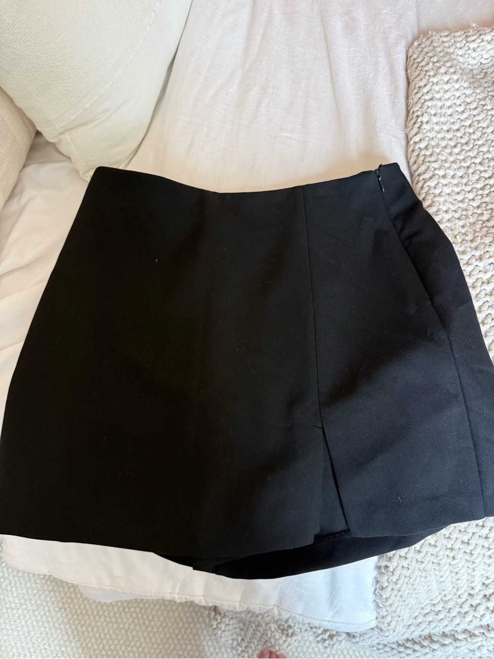 Zara Black High-Waist Mini Skort